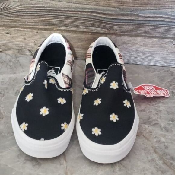 New Vans Classic Slip On Womens Sneakers Size 7 Patchwork Floral Boho Summer - Picture 3 of 9